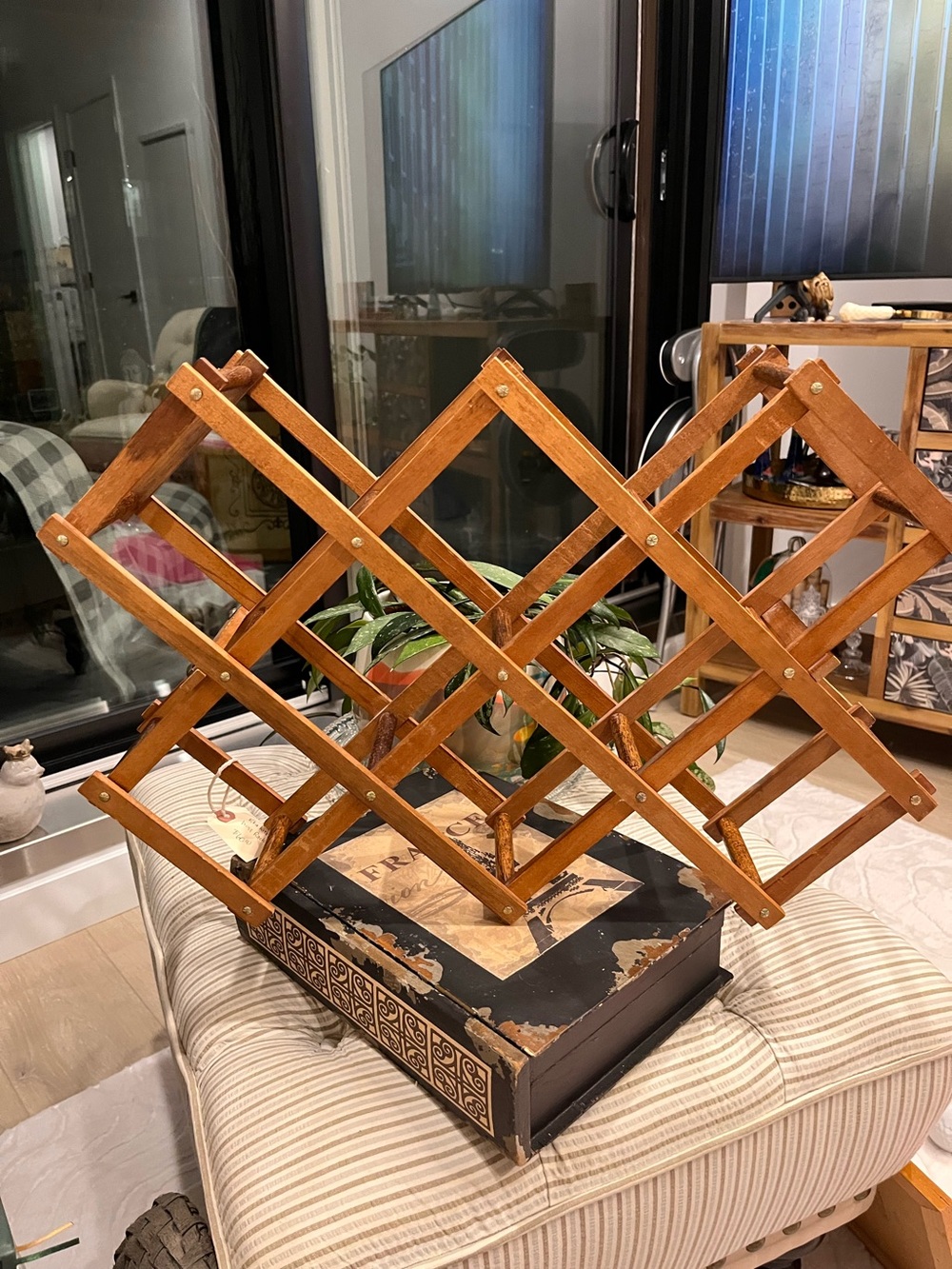 Vintage Folding Accordion Wooden Wine Rack - 10 Bottle Capacity